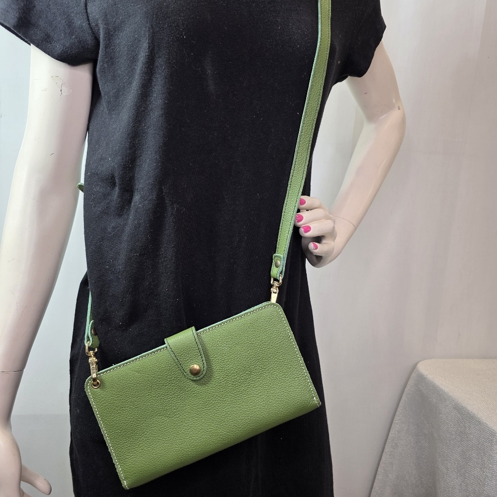 Planner Perfect Verde Leather Everyday Traveler’s Notebook Crossbody Wallet